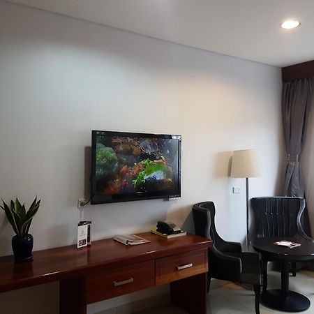 Paddy'S Hotel & Apartments Port Moresby Exterior foto